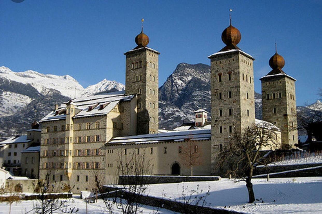 Alpine City Suite Brig Exterior foto